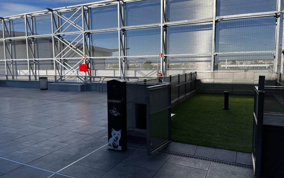 La T2 del Aeropuerto abre su primera terraza