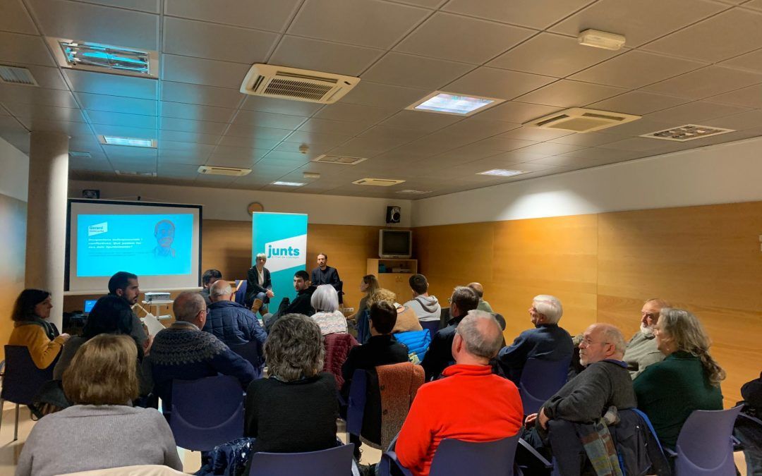 Debat a Junts Pel Prat sobre les ocupacions