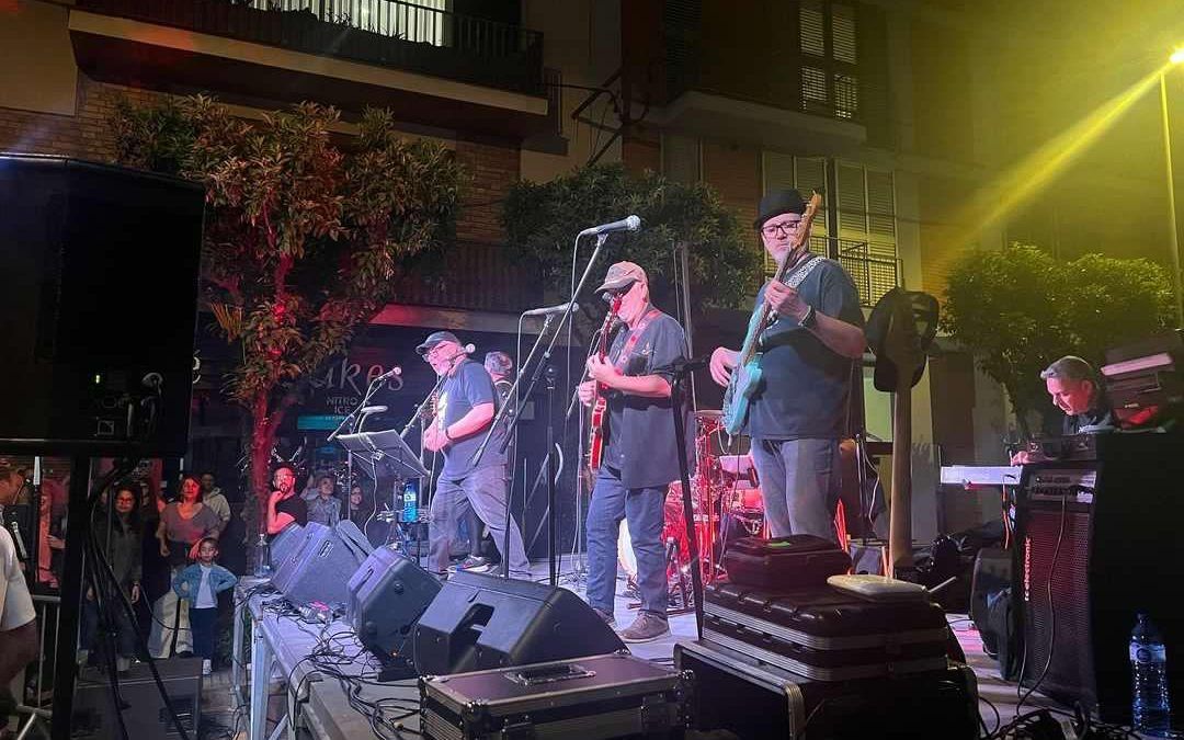 El carrer Ferrán Puig va celebrar la seva festa major