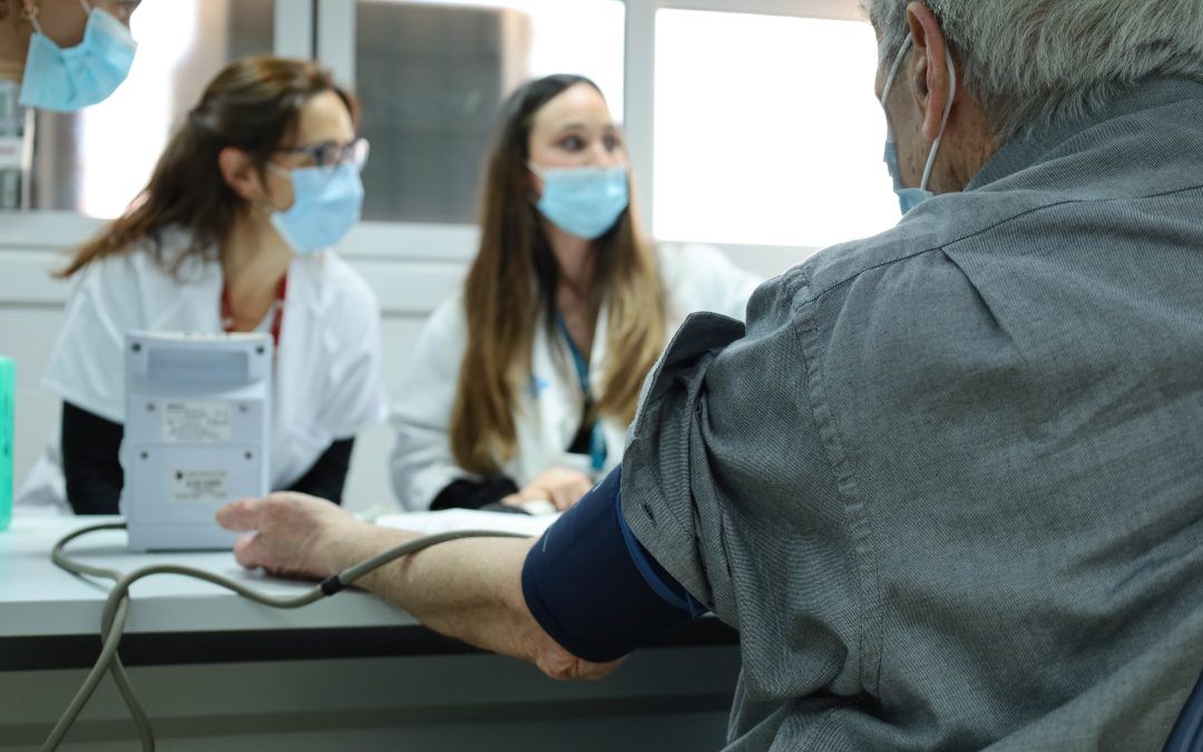 Les dones redueixen el risc de morir tres vegades més que els homes amb el mateix programa d’insuficiència cardíaca