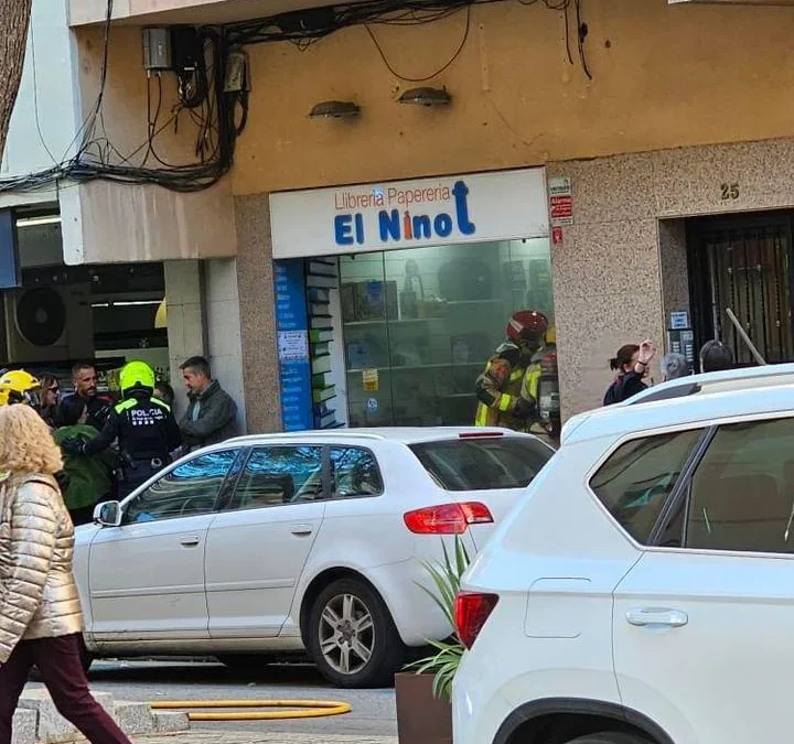 Incendio en la papelería el ninot