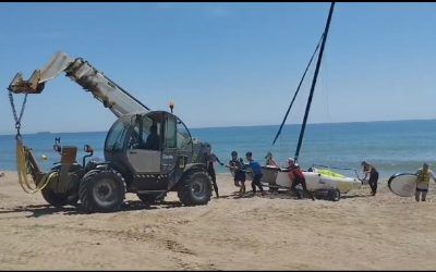 Tractor en el Club de Vela