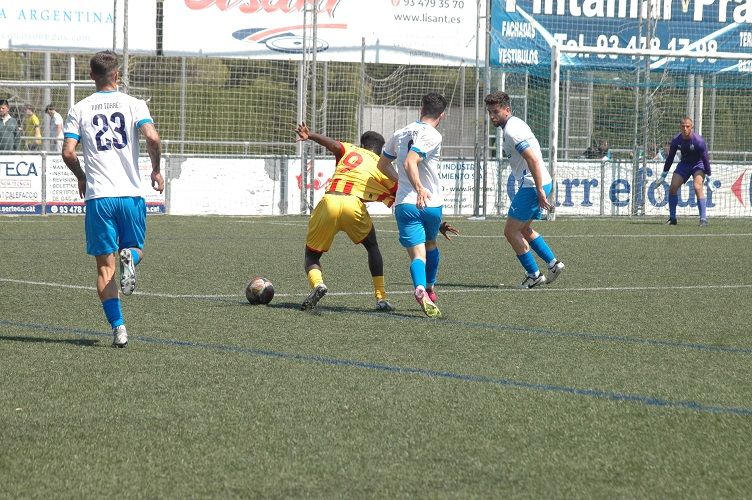 La AE Prat perd un a tres amb el Girona.