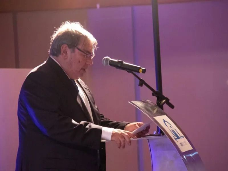 El Prat Empresarial premia al Periòdic Delta i a l’empresa Mail Boxes