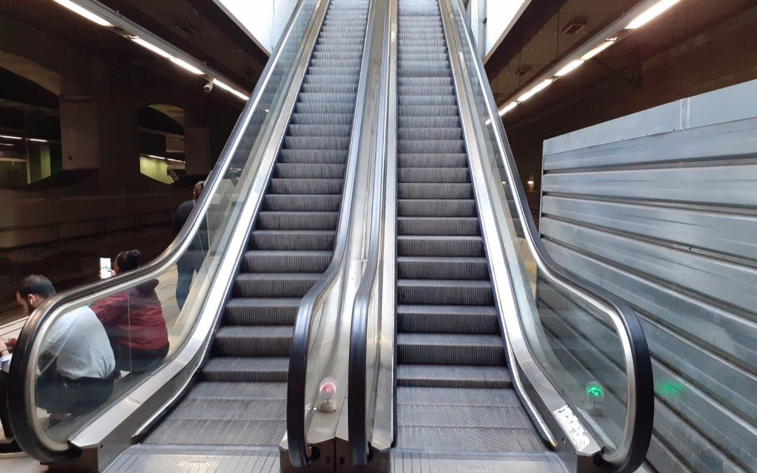 RENFE renovará las escaleras mecánicas de la estación del Prat