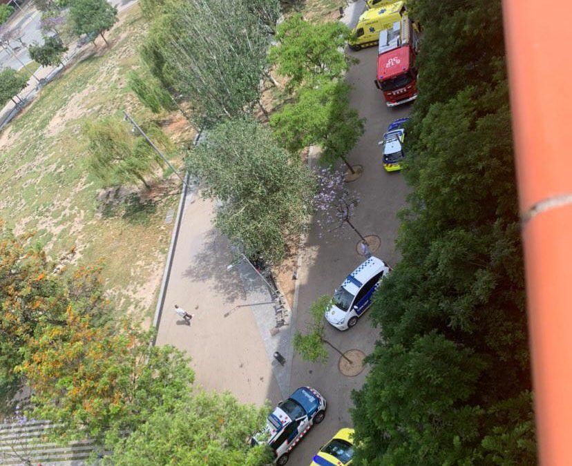 Los servicios de emergencia rescatan a un accidentado