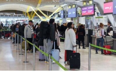 El caos es va apoderar de l’Aeroport del Prat per la caiguda dels sistemes informàtics