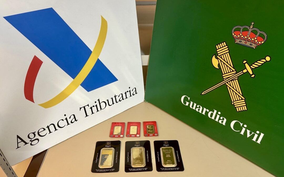Intervenen a l’Aeroport lingots d’or ocults en un ordinador portàtil