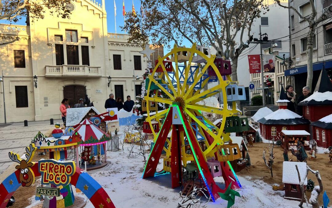 El pessebre de la Gent Gran omple la Plaça de la Vila amb esperit alpí