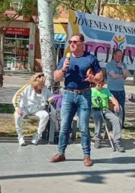 Pedro Serra dimiteix com a president de Joves i Pensionistes Decidim i de la Marea de Pensionistes