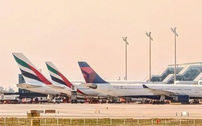 Un autobús accidentat a l’aeroport del Prat deixa dotze ferits.
