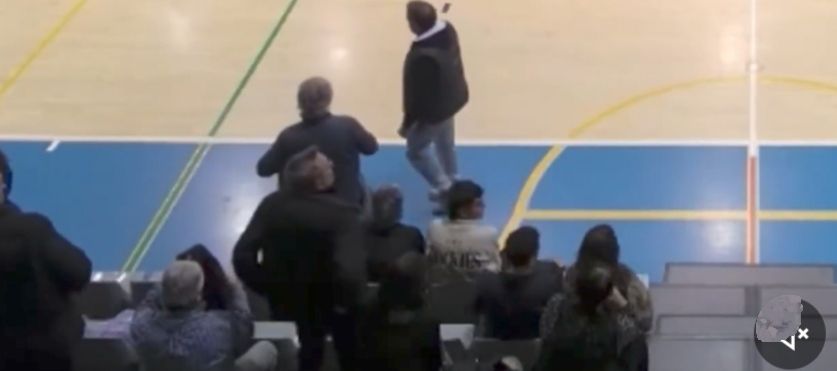 Polèmica per actituds irrespetuoses en un partit de bàsquet femení entre el CB Prat i el CB Castelldefels