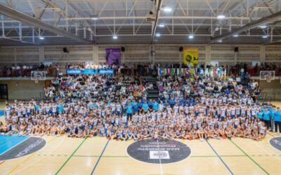 Gran festa del bàsquet pratenc amb la presentació dels equips del CB Prat per a la temporada 2024/25