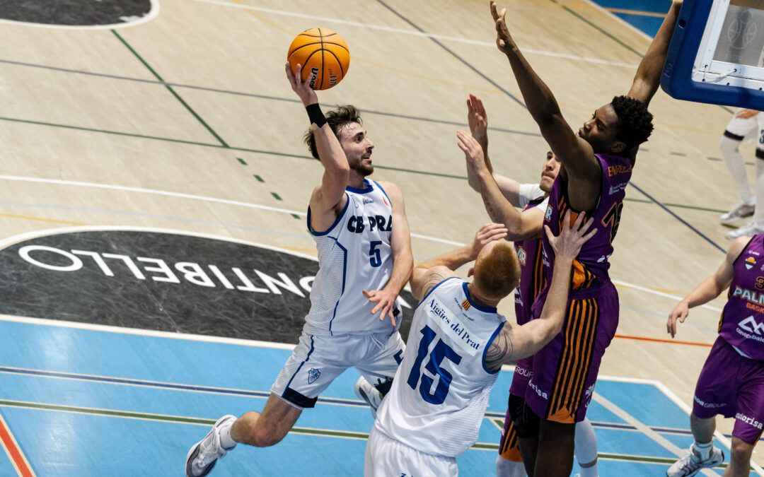 El CB Prat planta cara, però el líder Palmer Basket no dona opcions