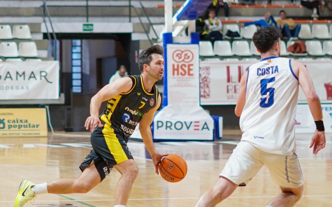 El CB Prat supera una batalla maratoniana a Llíria i s’acosta als play-offs