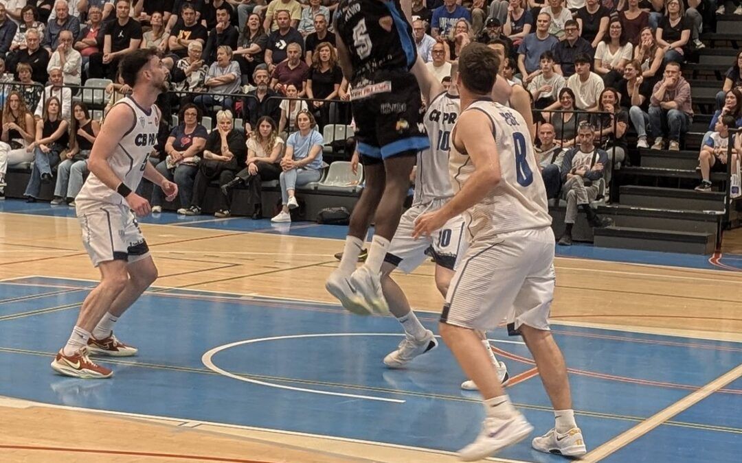 Cap de setmana negre per a l’esport pratenc: descens de l’AE Prat i dura derrota del CB Prat al play-off