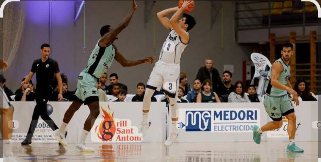 El CB Prat busca el primer cop contra el Class Sant Antoni en els quarts d’ascens a LEB Or