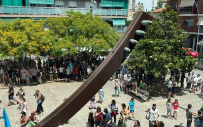 La paradoja del “Allí sí y aquí no”: una historia de vuelo político