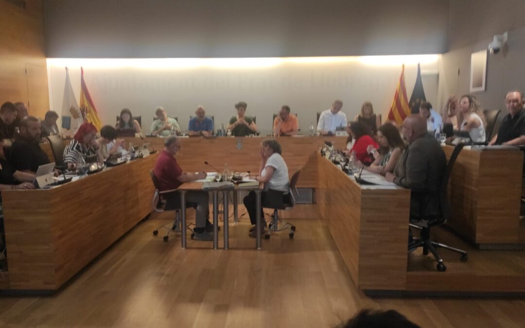 Rebuig polític al projecte d’ampliació de l’aeroport del Prat