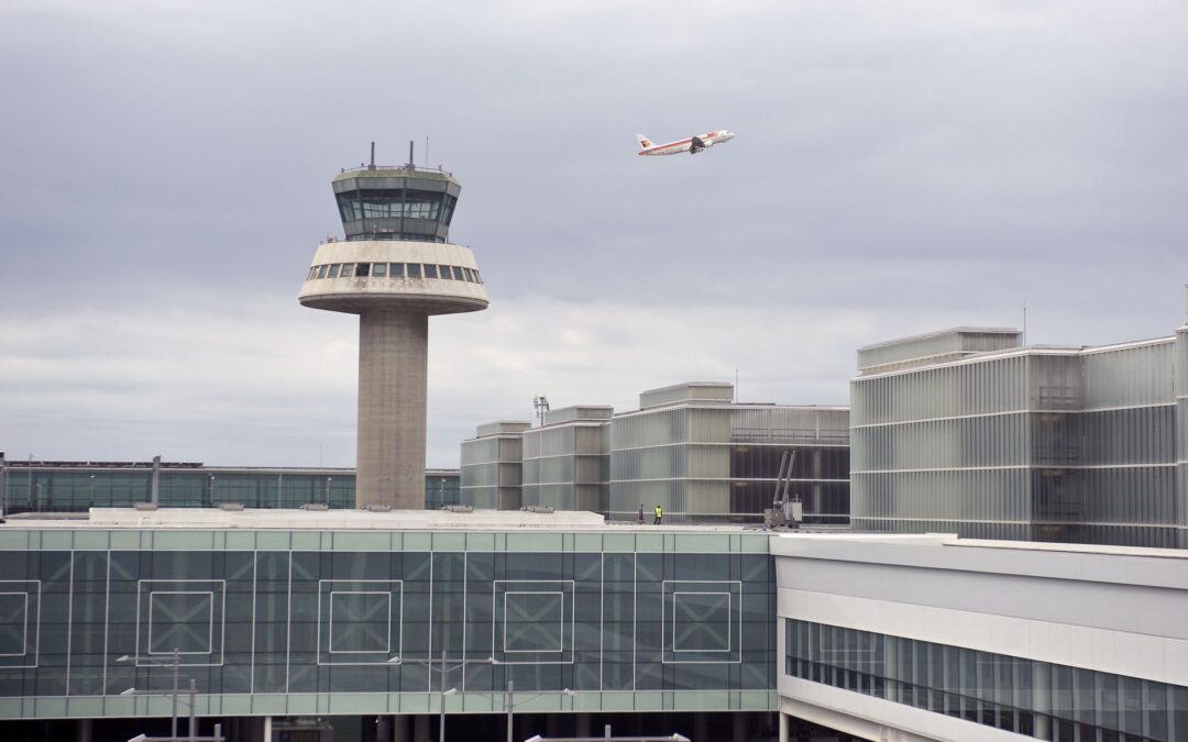ERC denuncia la contradicció del PSC de Viladecans en defensar la sostenibilitat mentre avala l’ampliació de l’aeroport del Prat