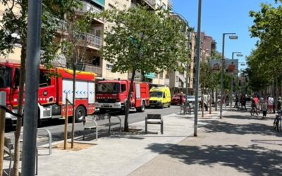Incendi en un pis del Prat de Llobregat mobilitza bombers i SEM