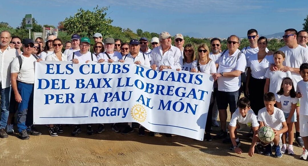 Els Clubs Rotaris del Baix Llobregat s’uneixen per la Pau en una acció simbòlica al Delta del Llobregat