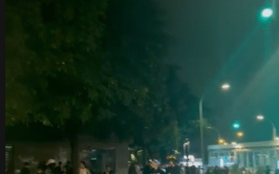 Nit de caos a la Festa Major del Prat: gas pebre, baralles i desesperació a l’estació de Renfe