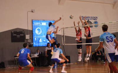 El CN Sabadell s’imposa al Vikings Volei Prat en un duel intens i ple de girs