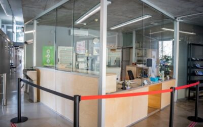 El Prat aprova comunicació gratuïta per a infants i joves sense mòbil