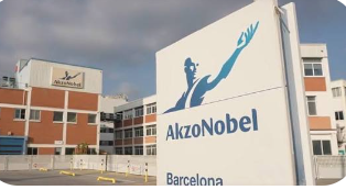 AkzoNobel comunica acomiadaments de fins a 120 llocs de treball a la planta del Prat (Antiga Titan)
