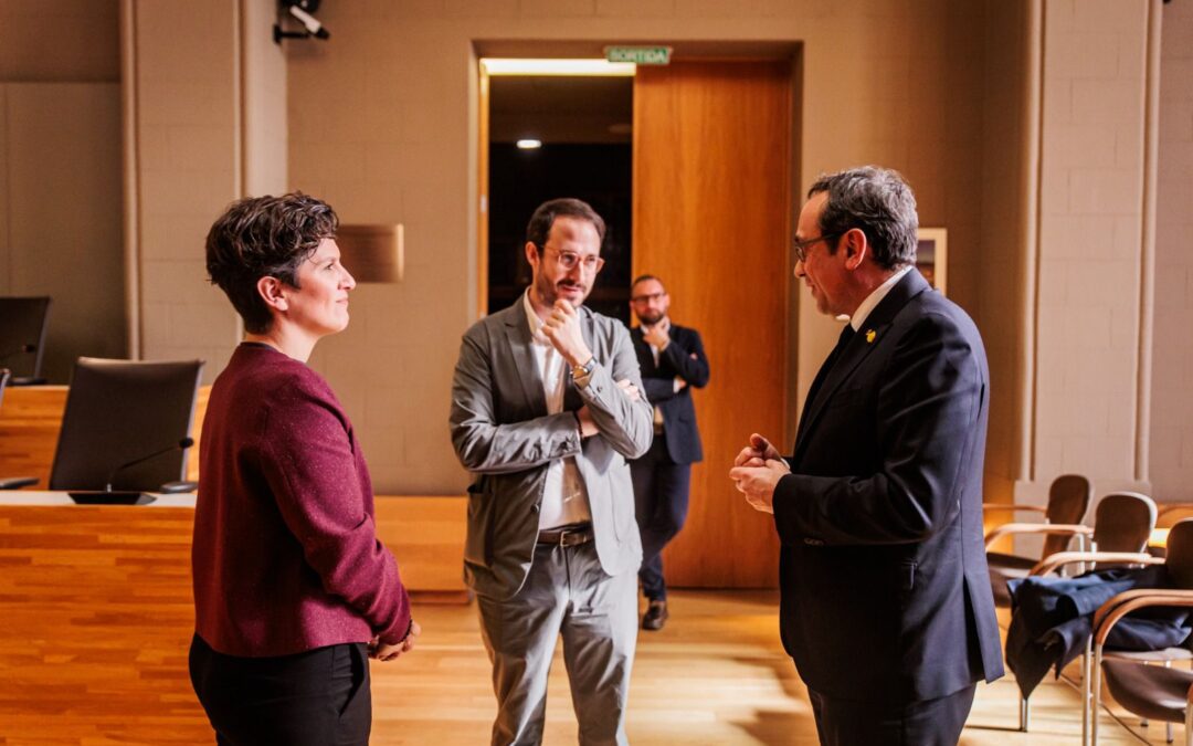 El Prat rep la visita institucional del president del Parlament, Josep Rull