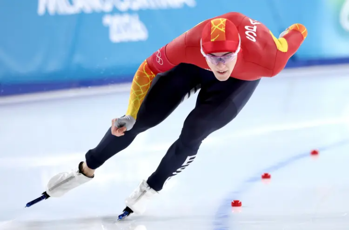 Nil Llop signa una actuació memorable i acaba 20è als 500 metres de velocitat a Milano-Cortina