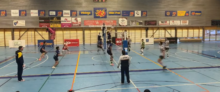 El Cratevo Vòlei Arenys supera el Víkings Vòlei Prat i s’endú el triomf per 1–3