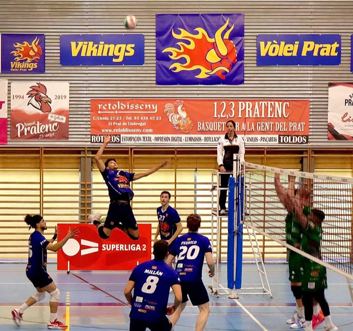 El Vinaròs s’imposa al Vikings Vòlei Prat i complica encara més la lluita per la permanència