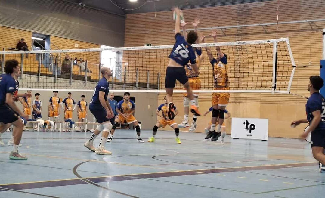 El Vikings Vòlei Prat suma una victòria de caràcter davant el Roquetes (3-1)