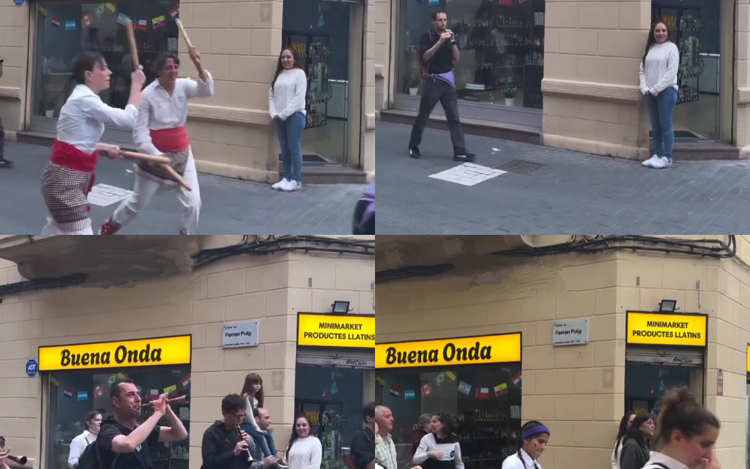 La Colla Bastonera del Prat celebra deu anys de dansa i comunitat