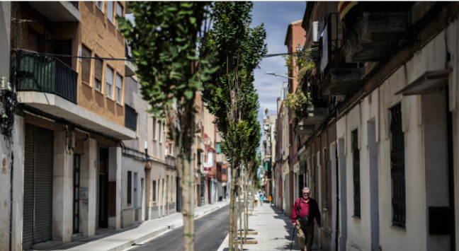 Es posa en servei la renovació del carrer Enric Borràs, un espai més ample, accessible i verd
