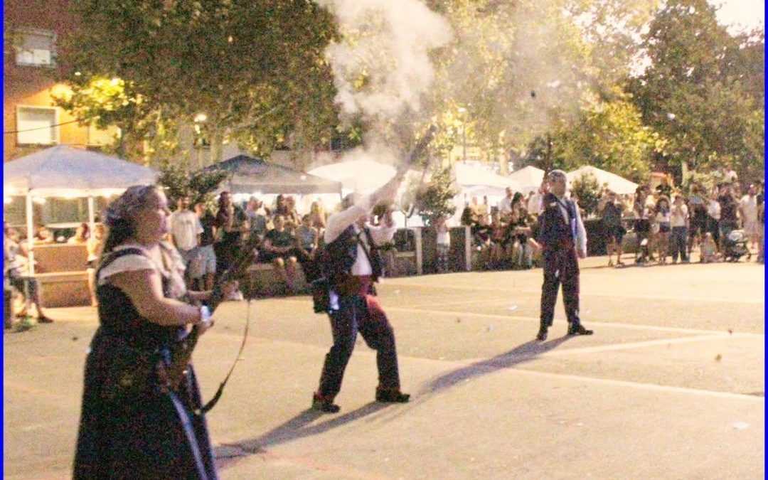 La cultura popular reprèn el batec als Jardins del Cementiri Vell en el cinquè aniversari de la Colla Trabucaire