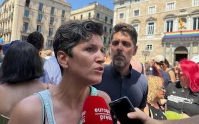 Els Comuns fan pinya al Prat de Llobregat per coordinar el seu «no» a l’ampliació de l’aeroport