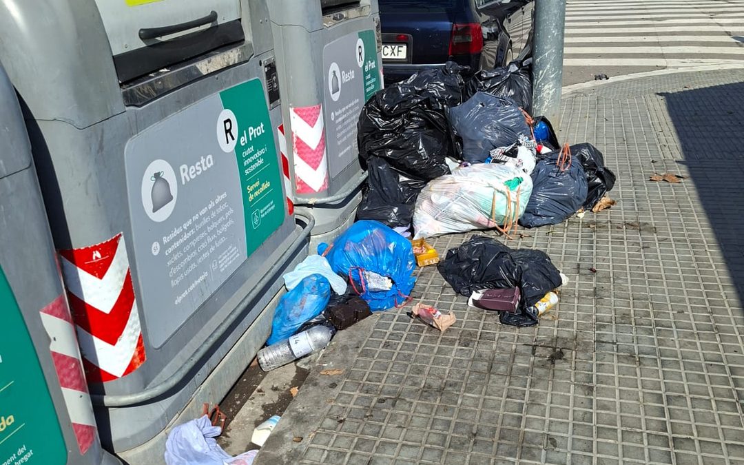 Estimem El Prat exigeix mà dura i una ‘Policia Verda’ per frenar els abocaments al voltant dels contenidors