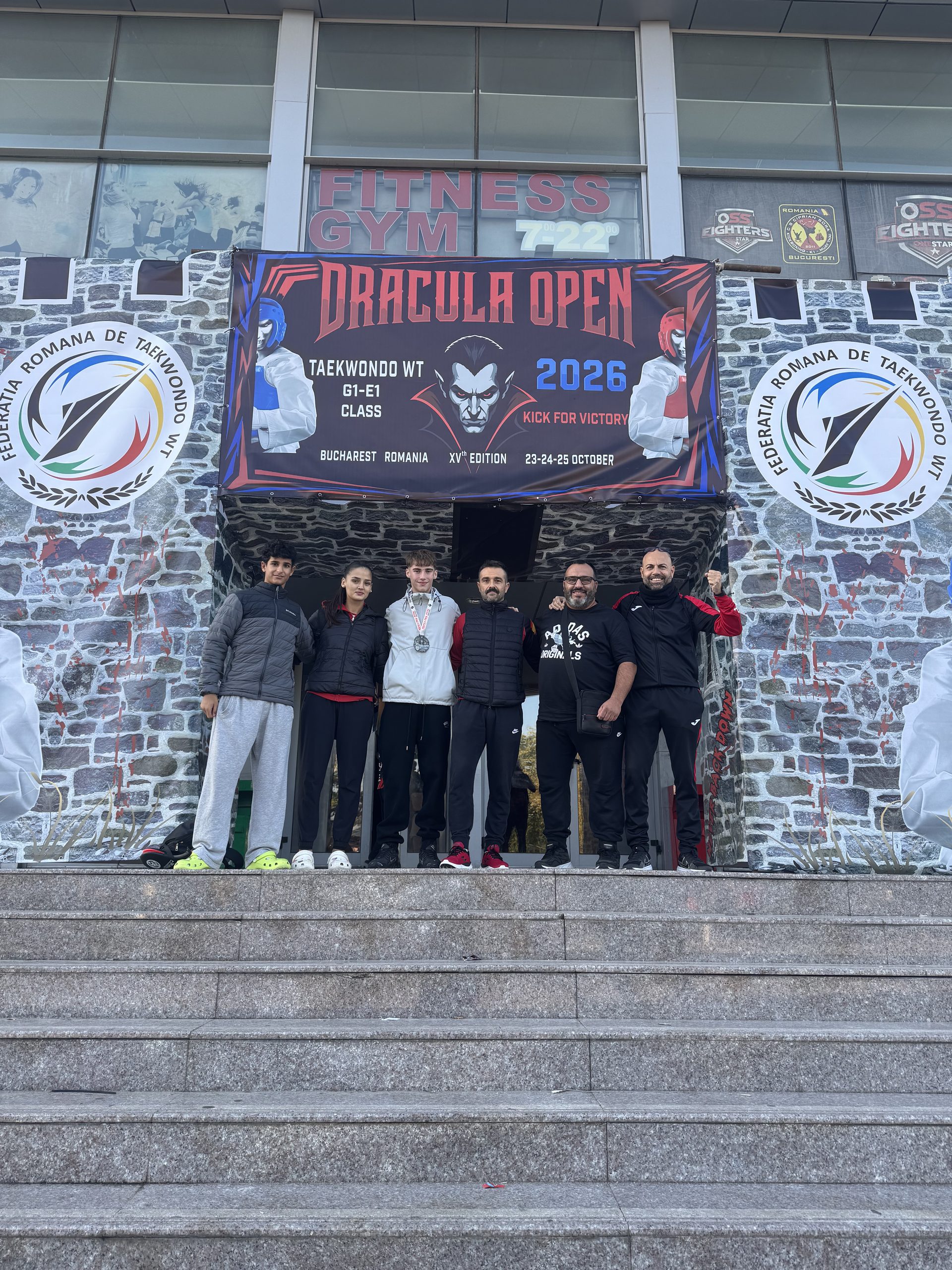 Èxit internacional del gimnàs Dojon Prat al Drácula Open de Bucarest